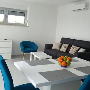  Apartment Janja